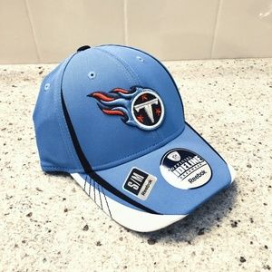 Tennessee Titans NFL Fitted Flex Hat Reebok - NWT!